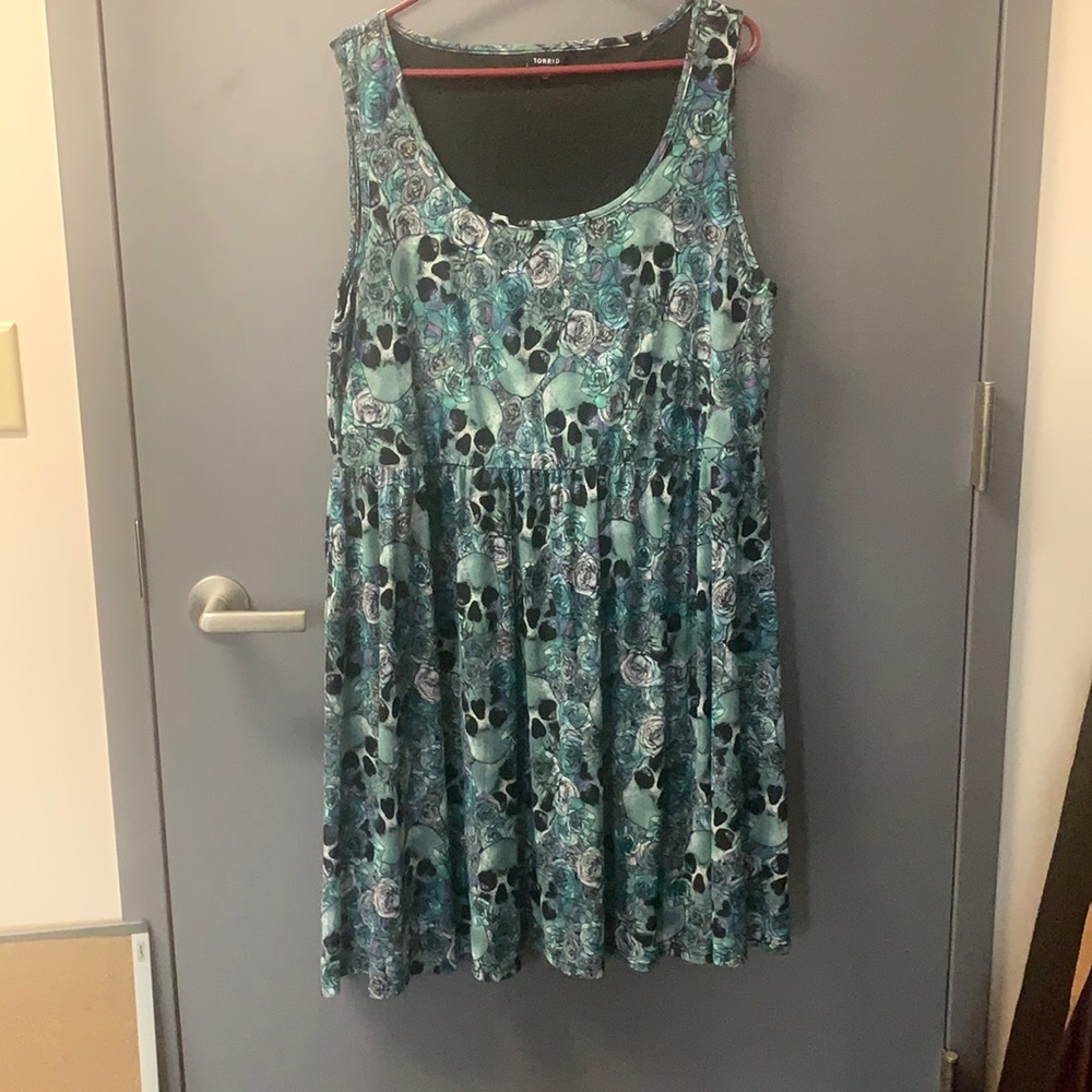 Torrid size 3 floral Skull mesh tank dress